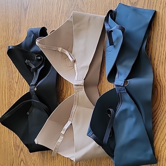 3-pk Wire-free Vince Camuto Bras Navy, Black, Tan 38C - Picture 2 of 6